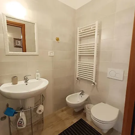 Charming In The Heart Of With Private Parking *