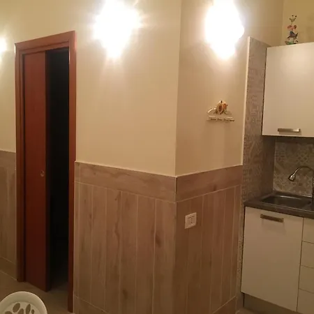 Charming In The Heart Of With Private Parking Apartment *